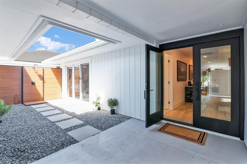 17026 Bay Street Jupiter, FL 33477 - Photo 18 of 77