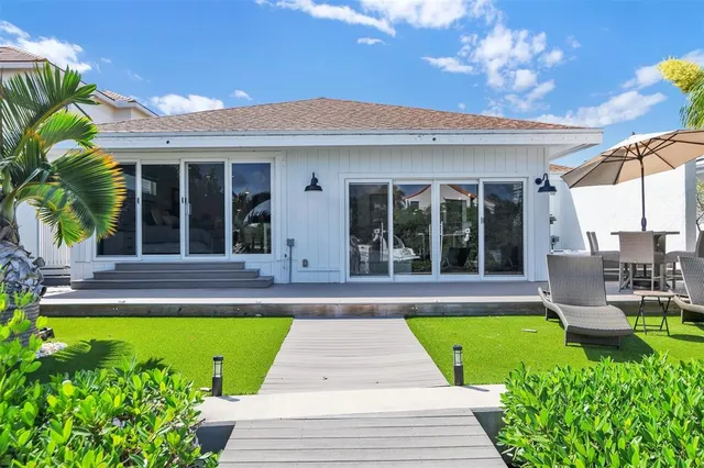 $15,000 | 17026 Bay Street, Jupiter, FL 33477