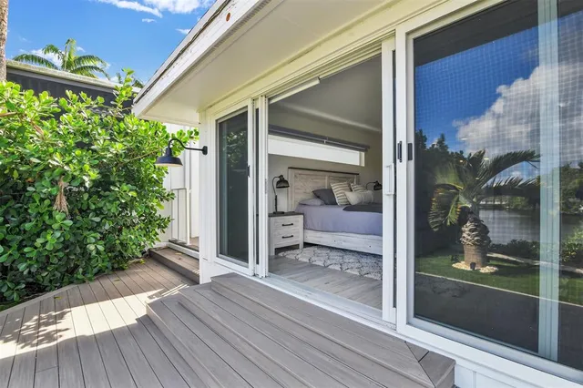 $15,000 | 17026 Bay Street, Jupiter, FL 33477