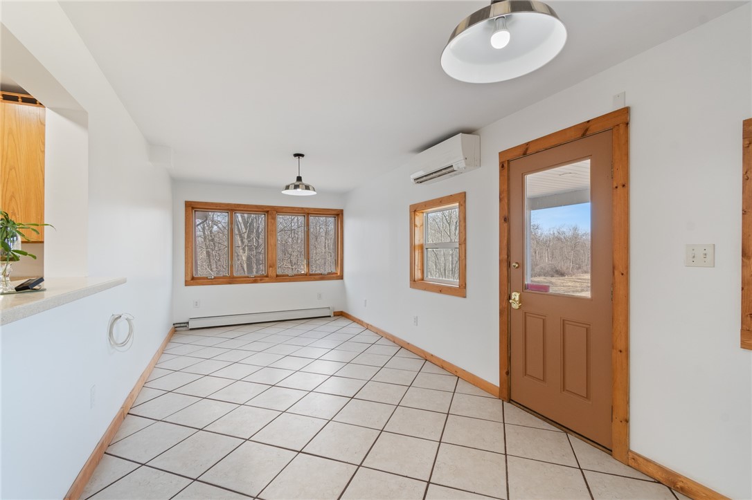 864 Gravel Road Tyre, NY 13148 - Photo 21 of 43 Entry - Den or Office off kitchen