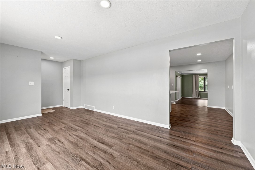 38444 Otten Road North Ridgeville, OH 44039 - Photo 5 of 31 Gallery Image 5