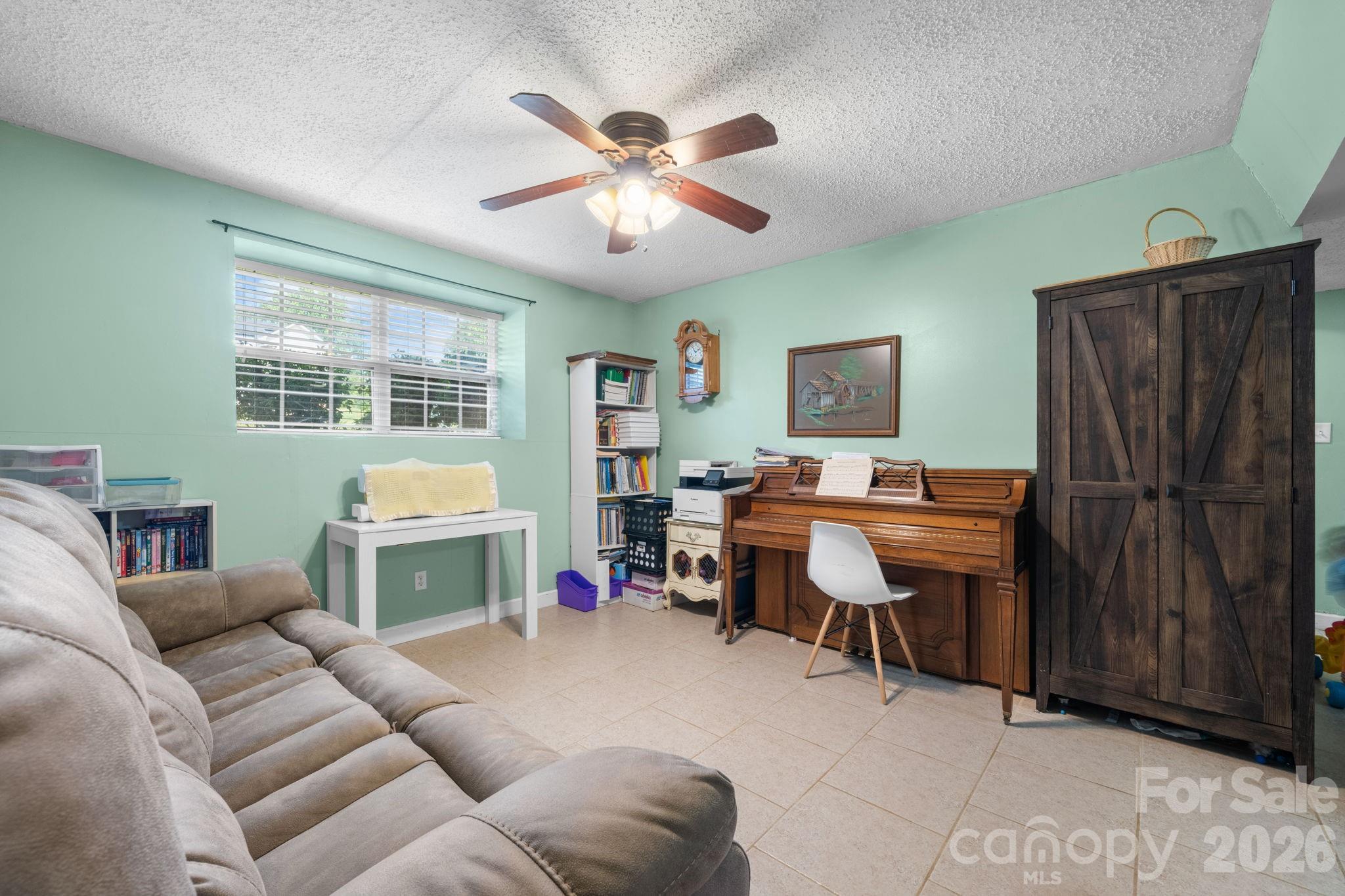 3105 Kay Street Conover, NC 28613 - Photo 24 of 42 Gallery Image 24