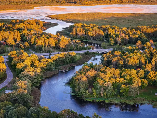 $625,000 | 51997 State Highway 46, Squaw Lake, MN 56681