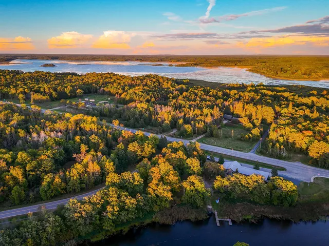 $625,000 | 51997 State Highway 46, Squaw Lake, MN 56681