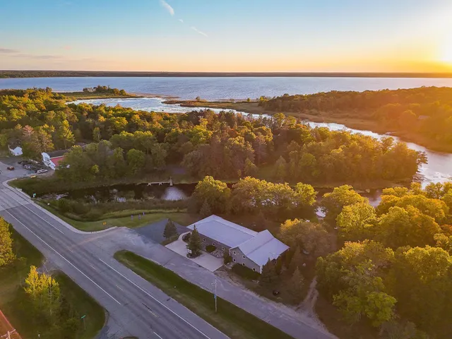 $625,000 | 51997 State Highway 46, Squaw Lake, MN 56681