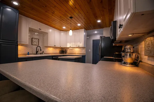 $625,000 | 51997 State Highway 46, Squaw Lake, MN 56681