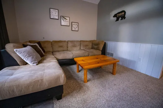 $625,000 | 51997 State Highway 46, Squaw Lake, MN 56681