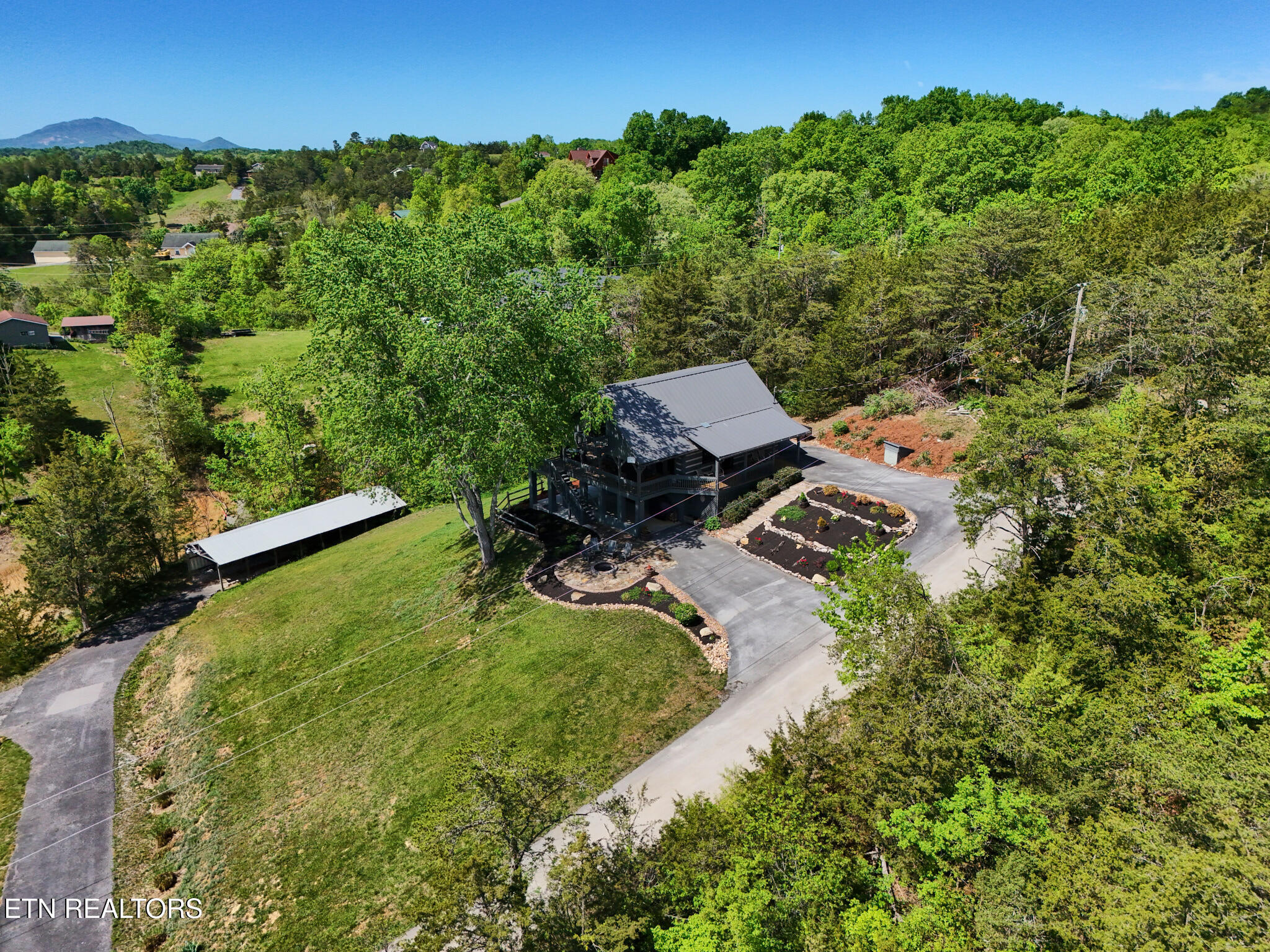 1019 Moonside Way Sevierville, TN 37876 - Photo 39 of 45 1019 Moonside Ln Sevierville, TN 30