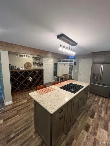 $375,000 | 1333 Poor Farm Hollow Road, Hardin, IL 62047