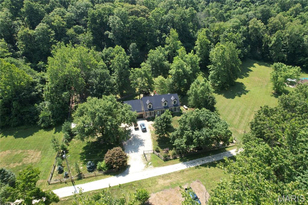 1333 Poor Farm Hollow Road Hardin, IL 62047 - Photo 3 of 58