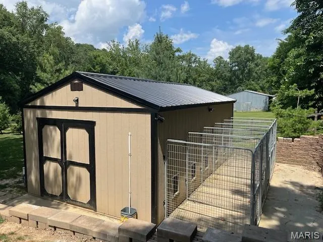 $375,000 | 1333 Poor Farm Hollow Road, Hardin, IL 62047