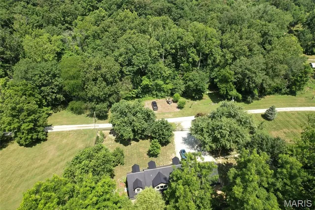 $375,000 | 1333 Poor Farm Hollow Road, Hardin, IL 62047
