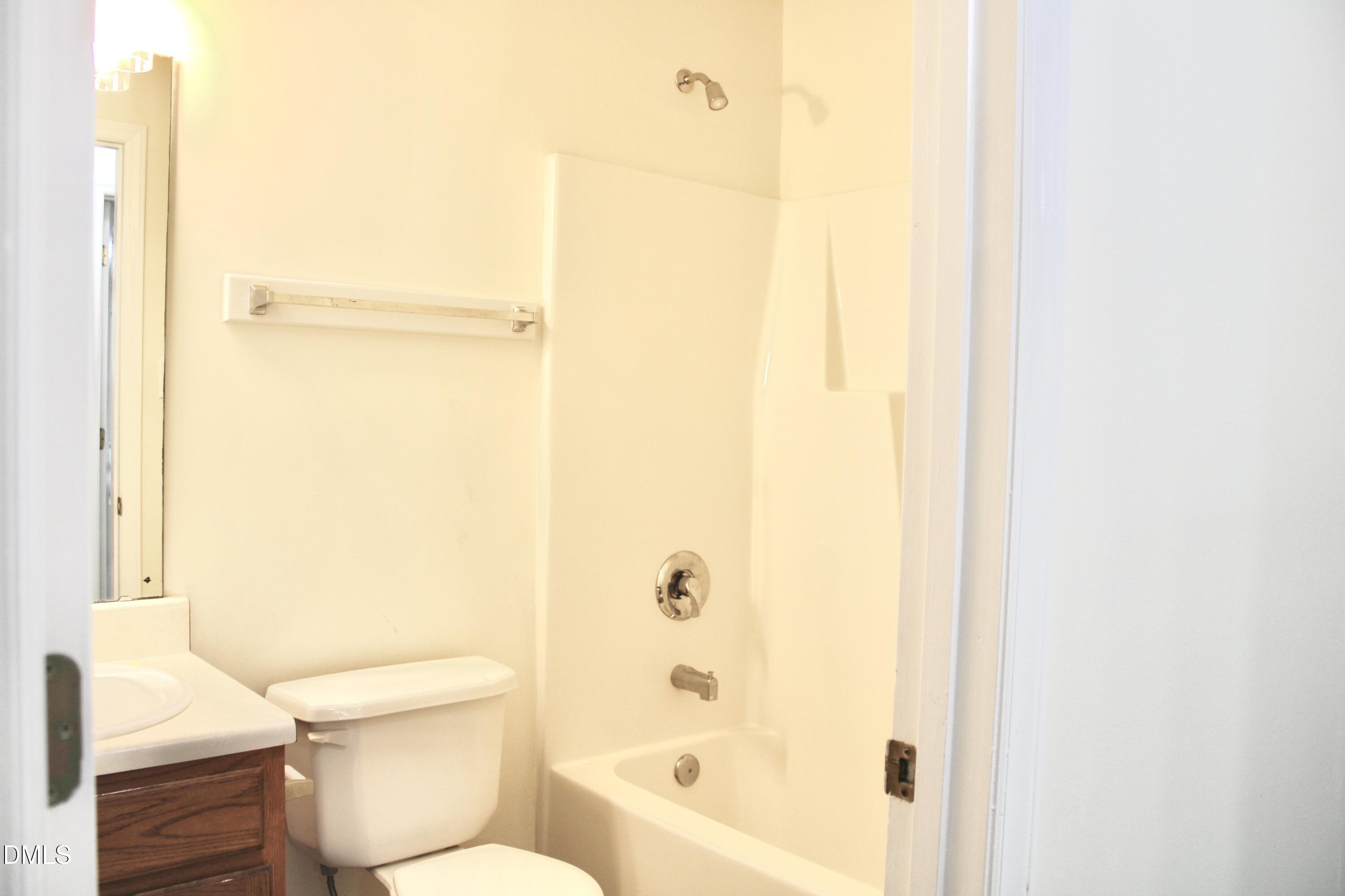 4213 Tensity Drive Raleigh, NC 27604 - Photo 28 of 32 28