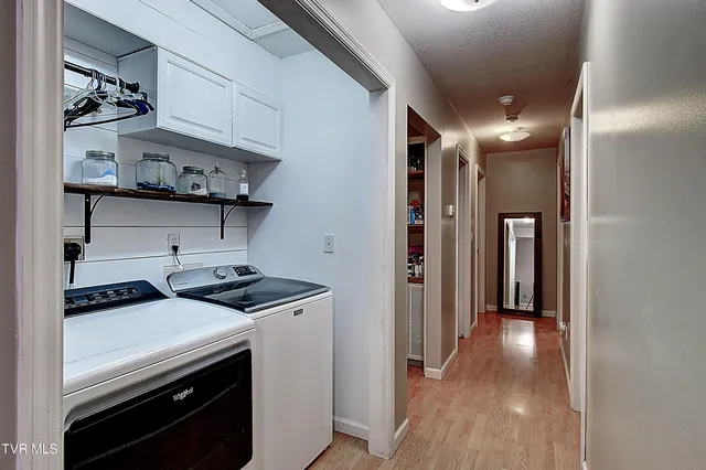 $239,900 | 507 Cedar Street, Mount Carmel, TN 37645