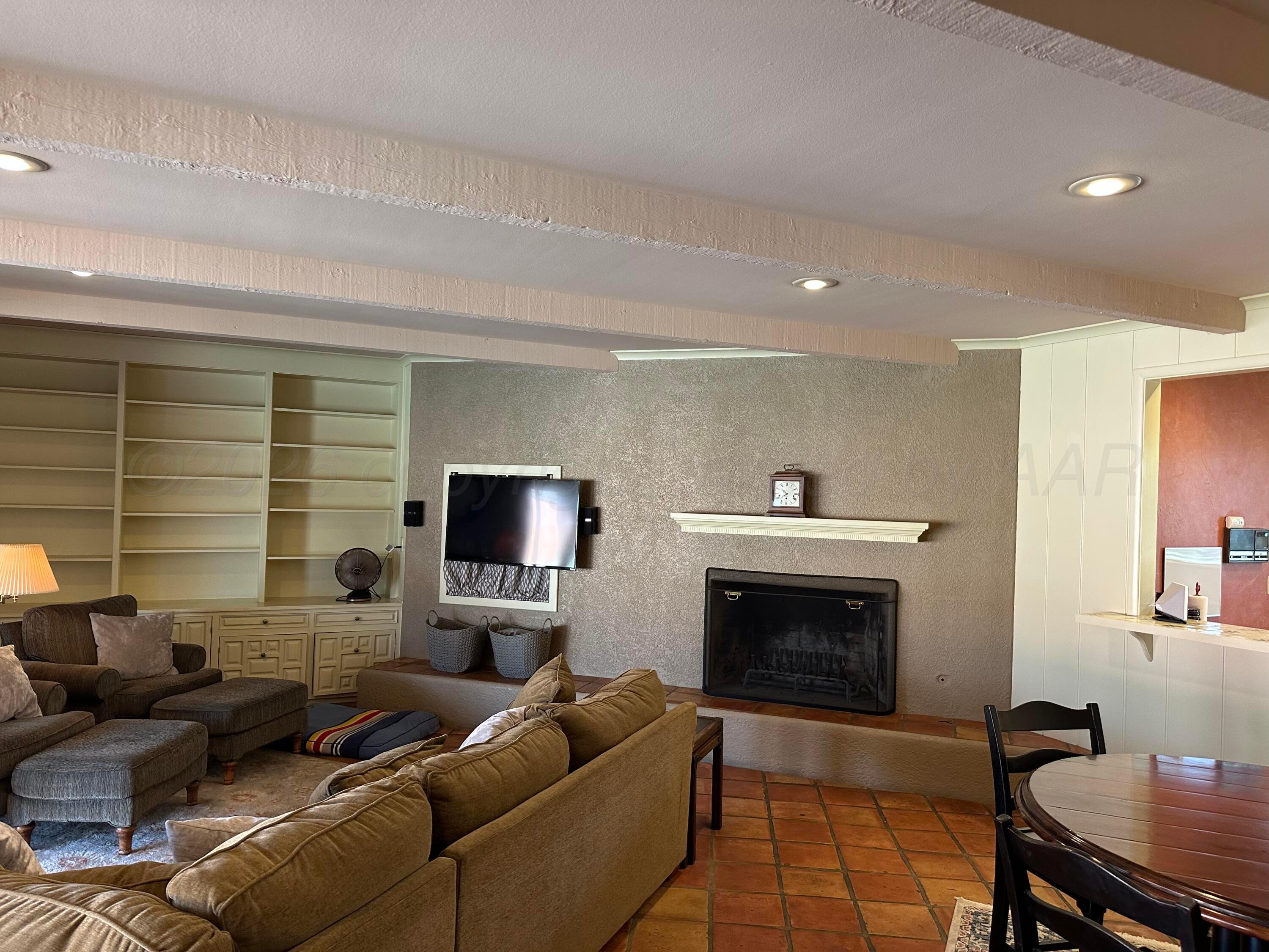 237 Somerset Street Borger, TX 79007 - Photo 13 of 50 IMG_3678-preview