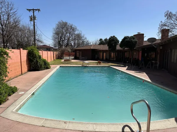 $549,900 | 237 Somerset Street, Borger, TX 79007