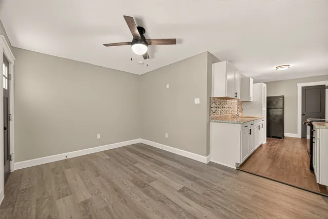 $875 | 5711 Brady Street, Unit 4, Houston, TX 77011