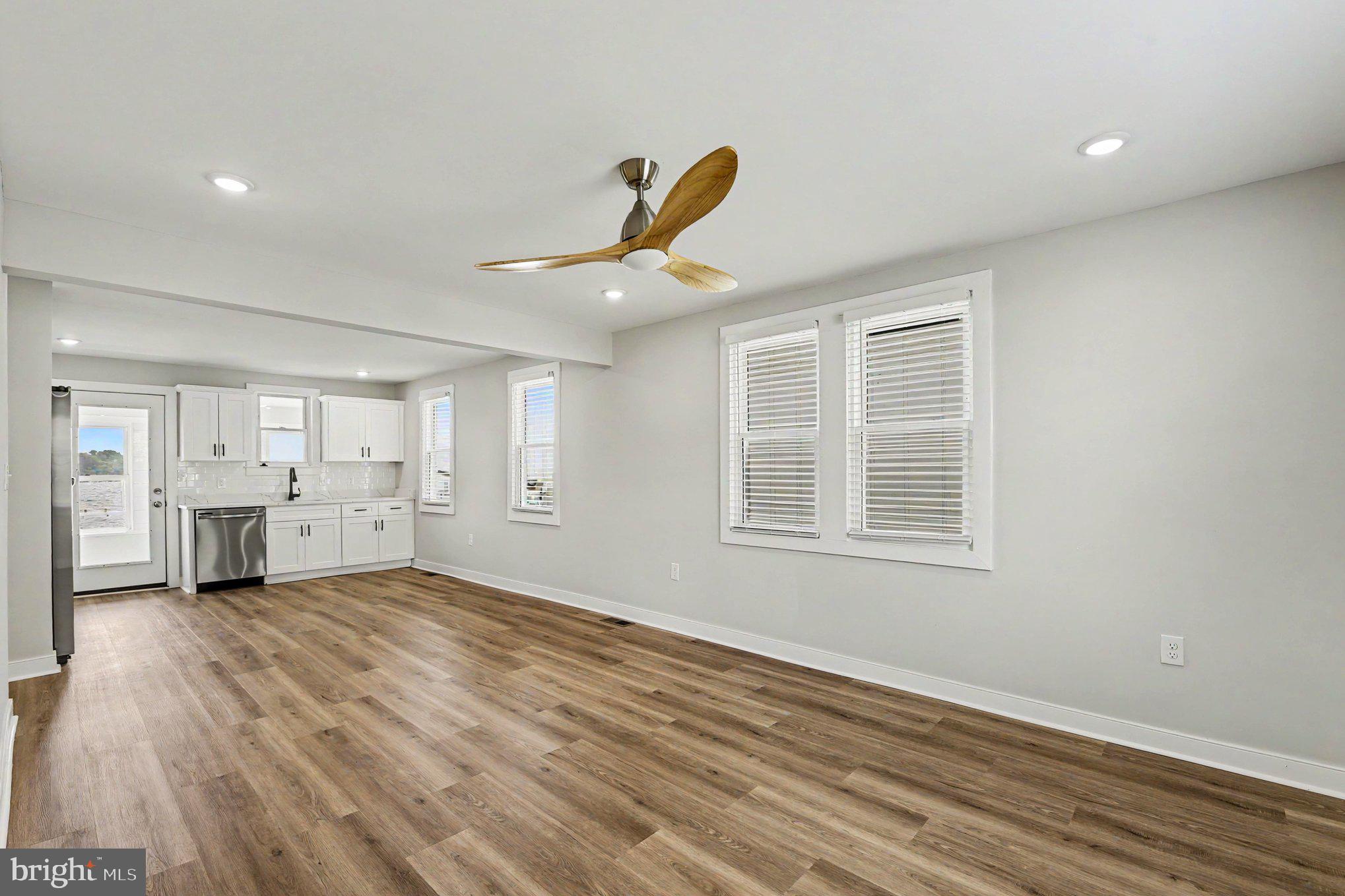 9135 Cuckold Point Road Sparrows Point, MD 21219 - Photo 12 of 44