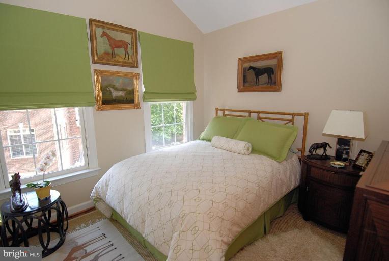 156 Rees Place Falls Church, VA 22046 - Photo 17 of 30 Bedroom #3