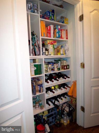 156 Rees Place Falls Church, VA 22046 - Photo 26 of 30 Kitchen #3