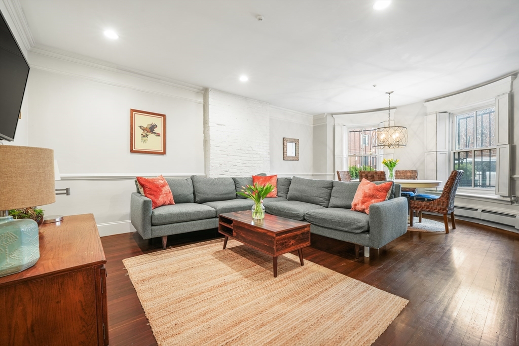 1 Concord Square, Unit 2 Boston, MA 02118 - Photo 1 of 17