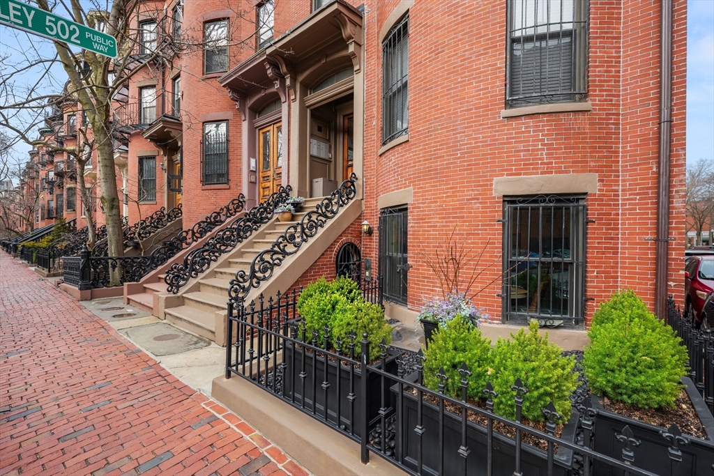 1 Concord Square, Unit 2 Boston, MA 02118 - Photo 15 of 17