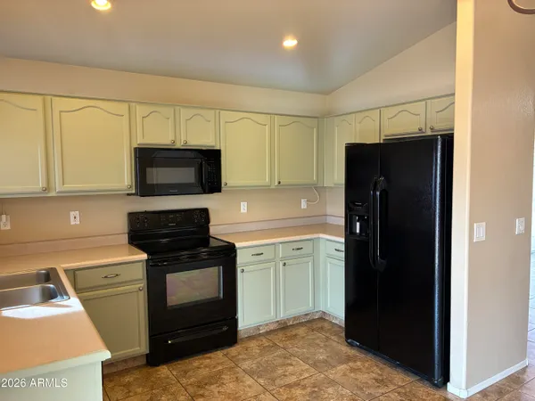 $1,850 | 15713 West Post Drive, Surprise, AZ 85374