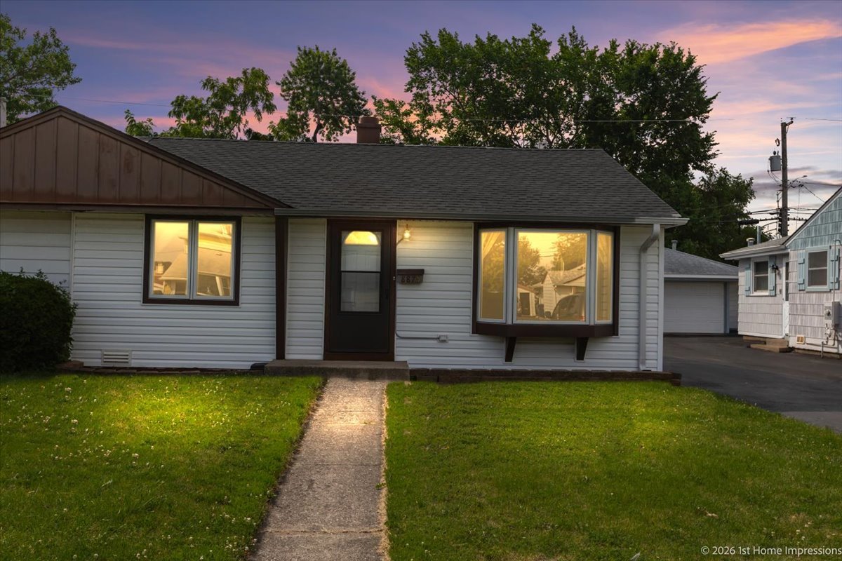 8875 South Corcoran Road Hometown, IL 60456 - Photo 2 of 23