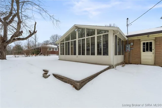 $224,900 | 4018 Tye Avenue, New Albany, IN 47150