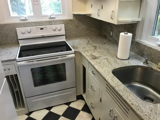 $795,000 | 229 Worcester-Providence Turnpike, Sutton, MA 01590