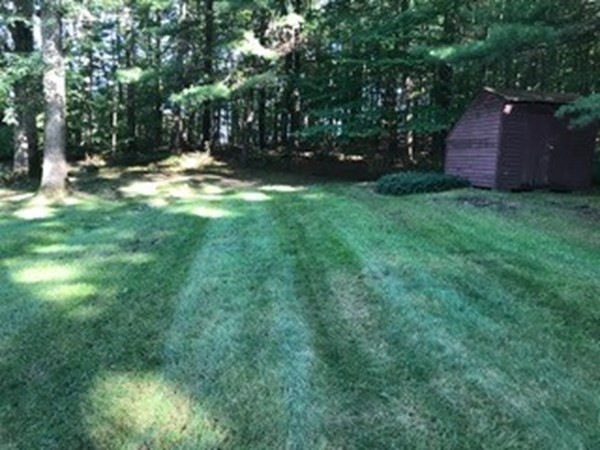 229 Worcester-Providence Turnpike Sutton, MA 01590 - Photo 4 of 20