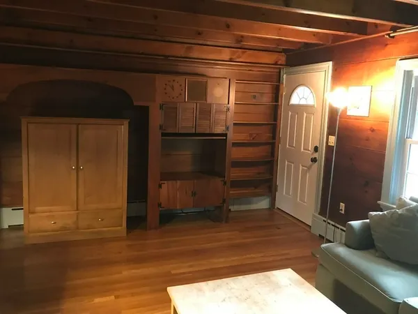 $795,000 | 229 Worcester-Providence Turnpike, Sutton, MA 01590