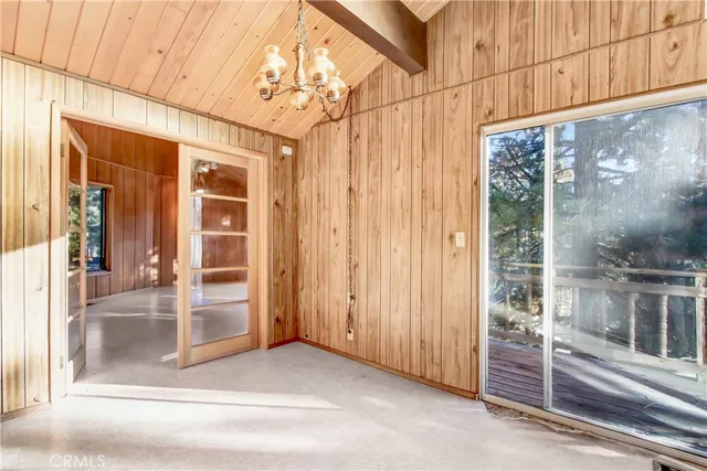 a view of a large window with an outdoor space