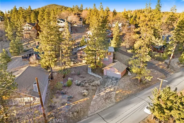 $429,900 | 1063 Fawnskin Drive, Fawnskin, CA 92333