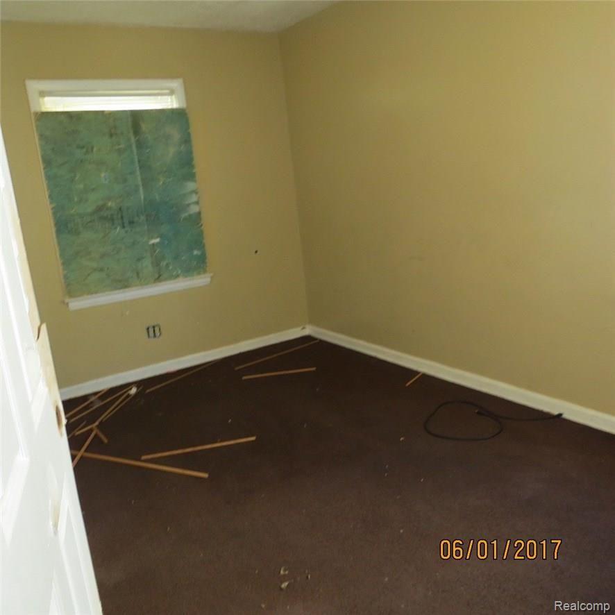 7668 Evergreen Road Detroit, MI 48228 - Photo 19 of 27 IMG_6007.JPG