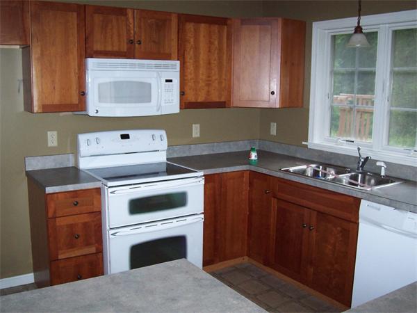 368 Hardwick Road Hardwick, MA 01031 - Photo 3 of 8