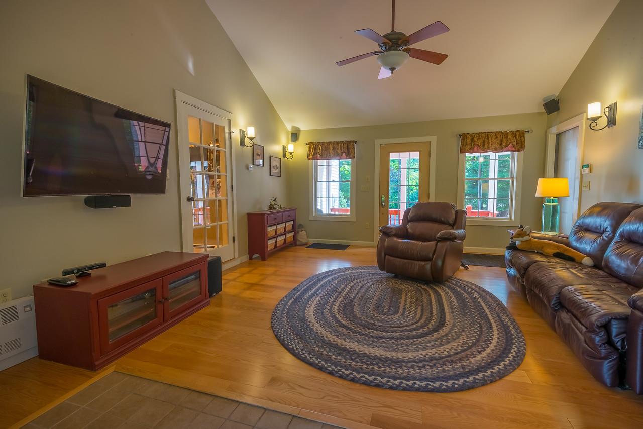 220 Tall Pines Road Tamworth, NH 03817 - Photo 21 of 40 Gallery Image 21