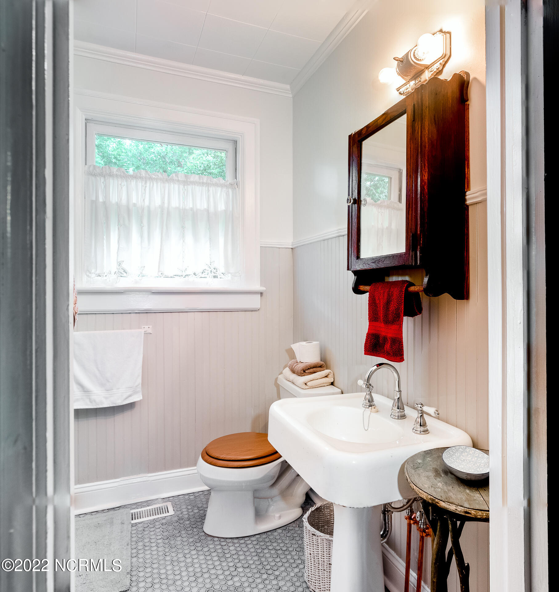 195 Matthews Road Lakeview, NC 28350 - Photo 42 of 54 11