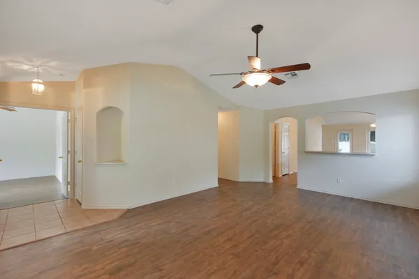 $2,100 | 1509 Colorado Bend Drive, Cedar Park, TX 78613