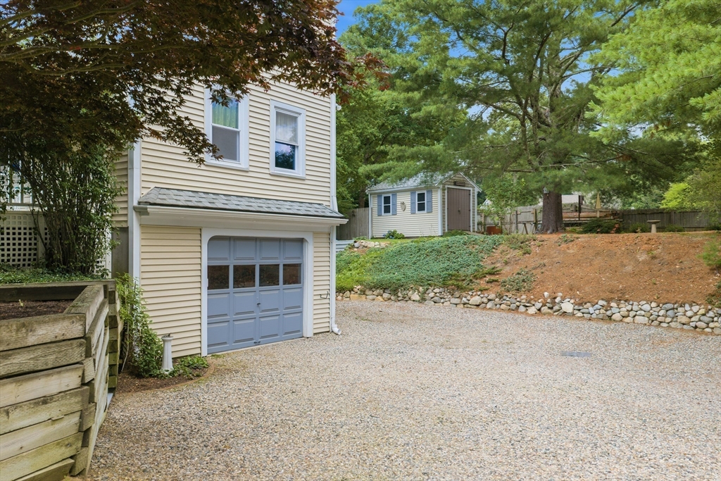 32 Shields Road Mashpee, MA 02649 - Photo 31 of 41 Gallery Image 31