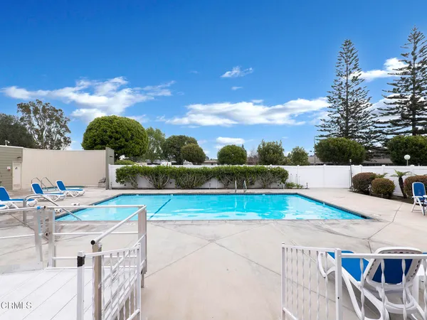 $499,000 | 175 West Bowling Green, Port Hueneme, CA 93041