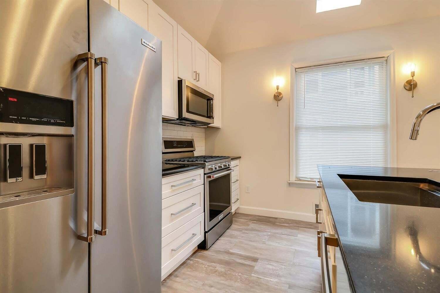 710 Miller Avenue, Unit 1 Ann Arbor, MI 48103 - Photo 16 of 25 20231013064839488984000000-o