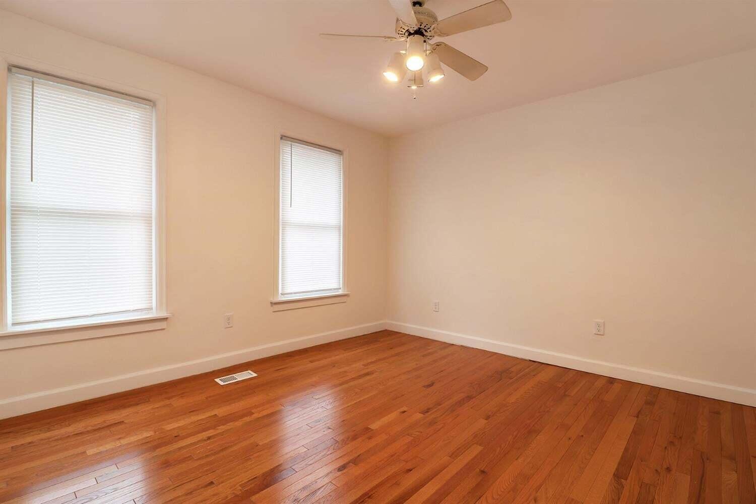 710 Miller Avenue, Unit 1 Ann Arbor, MI 48103 - Photo 17 of 25 20231013064839752609000000-o