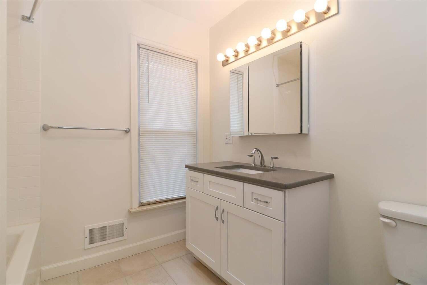 710 Miller Avenue, Unit 1 Ann Arbor, MI 48103 - Photo 22 of 25 20231013064840996106000000-o