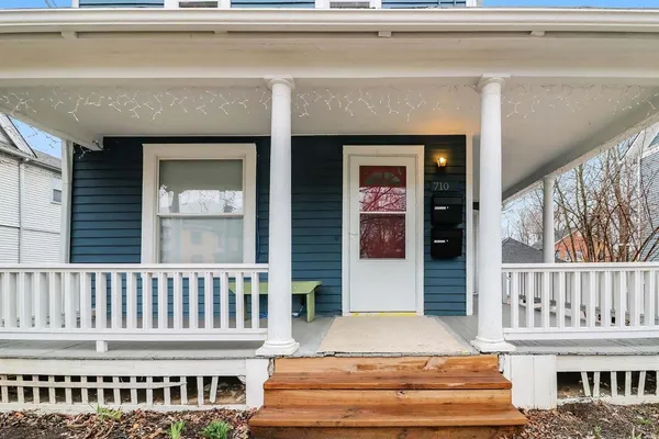 $2,600 | 710 Miller Avenue, Unit 1, Ann Arbor, MI 48103