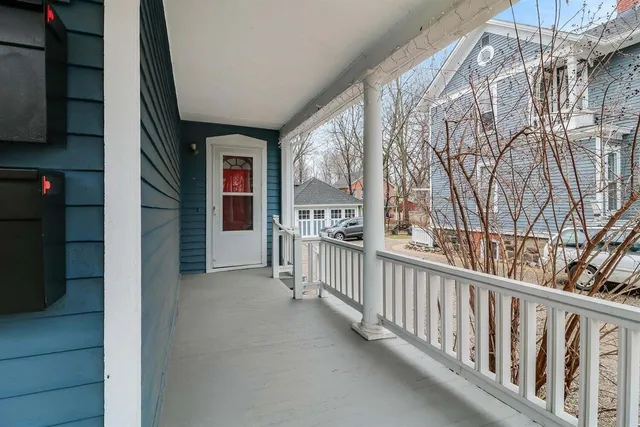 $2,600 | 710 Miller Avenue, Unit 1, Ann Arbor, MI 48103