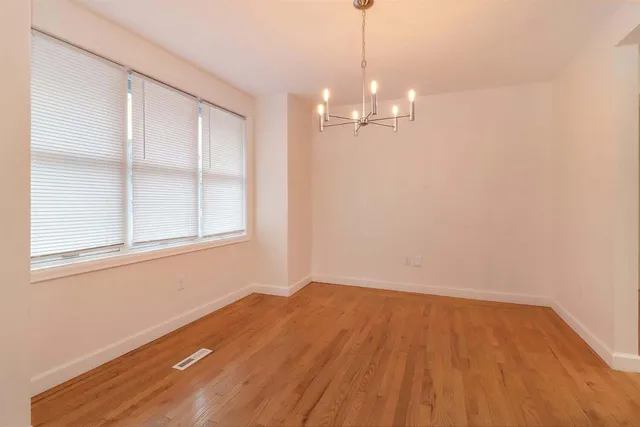 $2,600 | 710 Miller Avenue, Unit 1, Ann Arbor, MI 48103