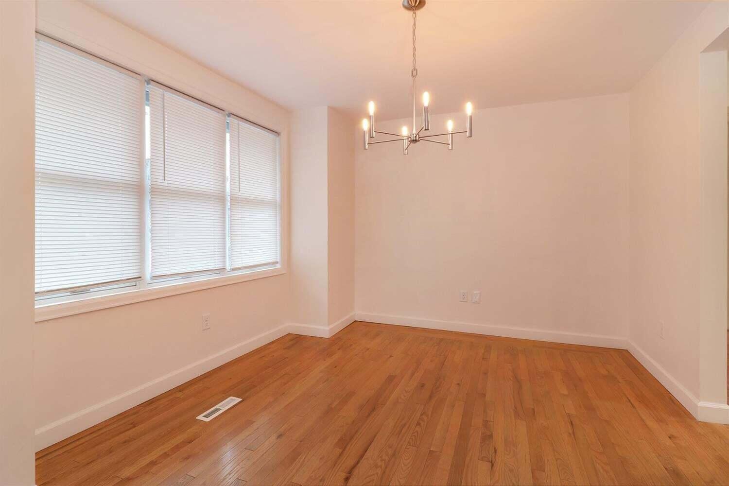 710 Miller Avenue, Unit 1 Ann Arbor, MI 48103 - Photo 10 of 25 20231013064837886226000000-o