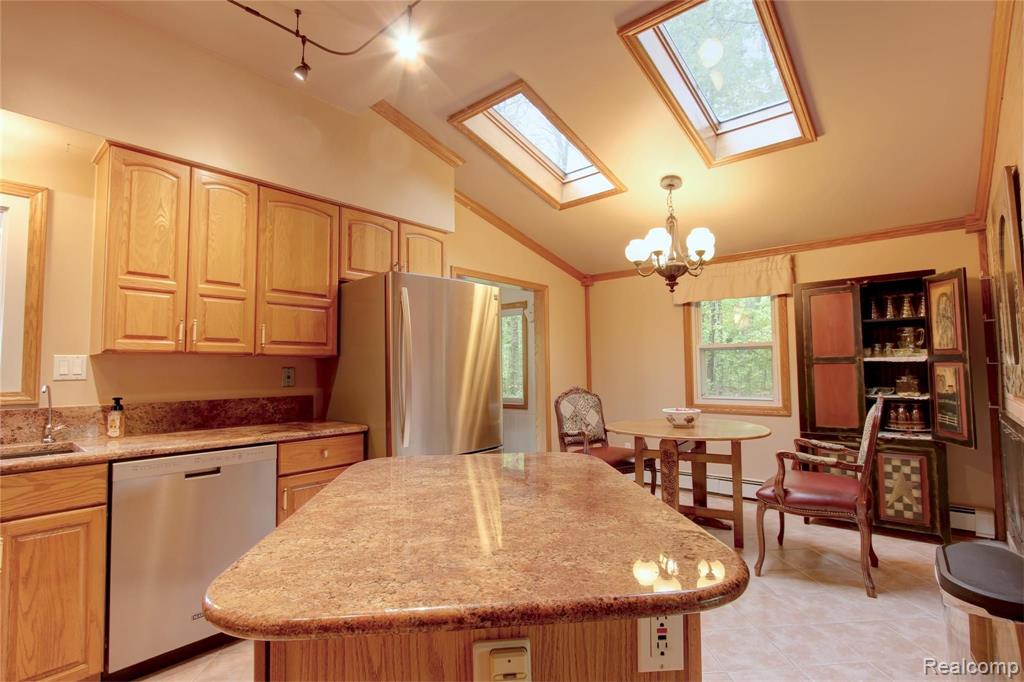 19380 Savage Road Belleville, MI 48111 - Photo 63 of 99
