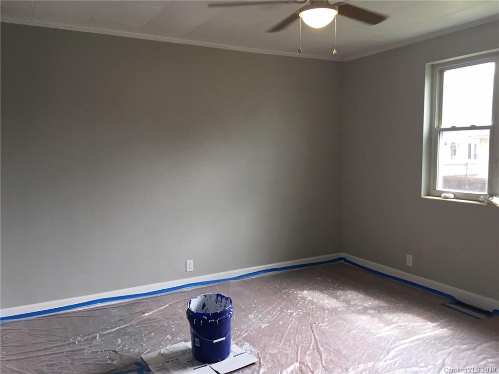 835 Lincolnton Road Salisbury, NC 28144 - Photo 2 of 9